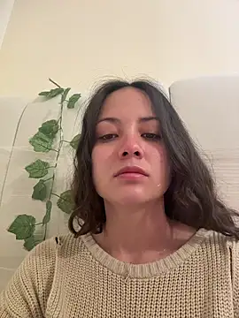 Megan Rodrigo online show from 8, 4, 2026