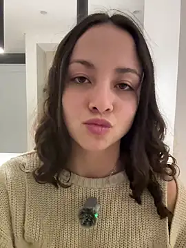 Snapshot of Megan_Rodrigo chatting on 18, 7, 2026 Megan Rodrigo online show from 18, 7, 2026