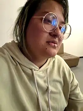 lucky-leah online show from 7, 11, 2025