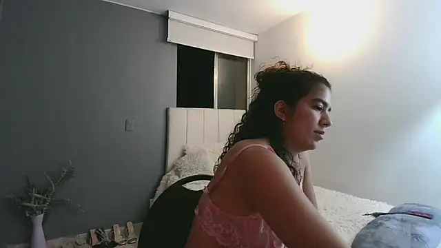 Snapshot of arteverena chatting on 9, 3, 2025 arteverena online show from 9, 3, 2025