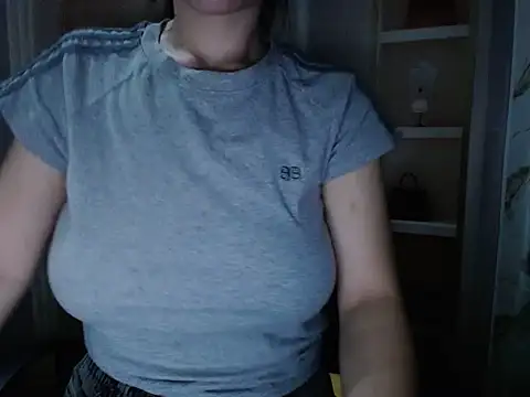 Love bug15 online show from 17, 4, 2026