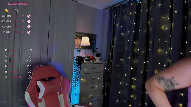 FreyaRaya online show from 8, 3, 2025