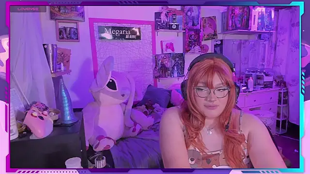 Snapshot of MegariaB chatting on 11, 2, 2025 MegariaB online show from 11, 2, 2025