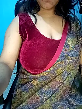 Snapshot of Dayna-36 chatting on 10, 2, 2025 Dayna-36 online show from 10, 2, 2025