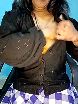 Snapshot of Dayna-36 chatting on 9, 3, 2025 Dayna-36 online show from 9, 3, 2025