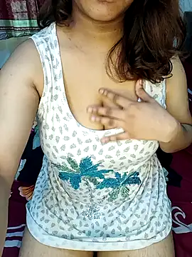 Snapshot of Dayna-36 chatting on 6, 10, 2025 Dayna-36 online show from 6, 10, 2025