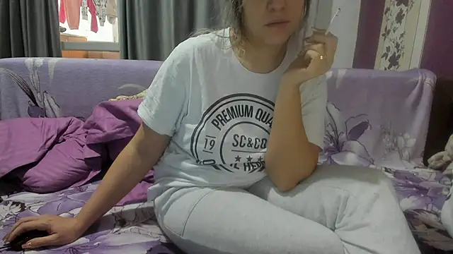 Snapshot of Dyana_Kaylinn chatting on 7, 12, 2024 Dyana Kaylinn online show from 7, 12, 2024