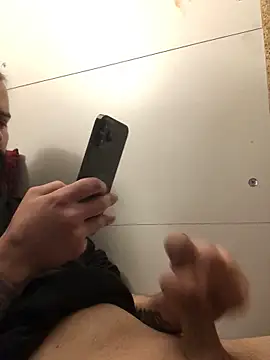 Snapshot of hotmrniceguy chatting on 15, 2, 2025 hotmrniceguy online show from 15, 2, 2025