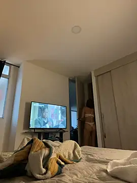 Susi bell online show from 16, 2, 2025