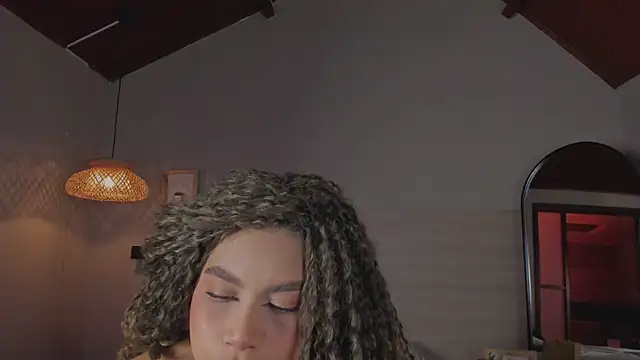 nayah   online show from 20, 3, 2025