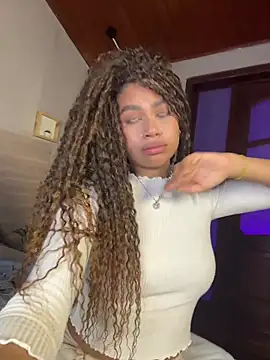 nayah   online show from 10, 2, 2026