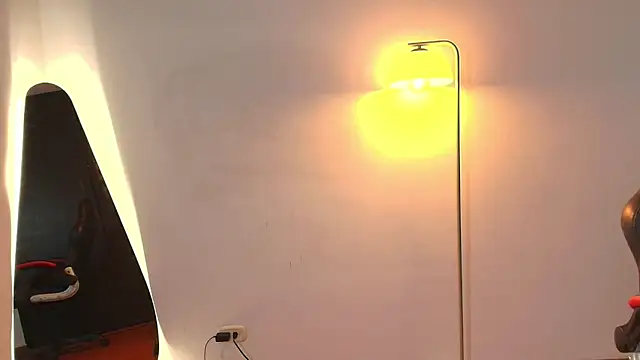 samy jonnes  online show from 8, 11, 2025