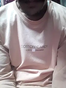 Snapshot of Burhade-- chatting on 14, 11, 2025 Burhade-- online show from 14, 11, 2025