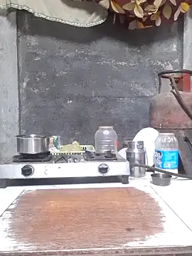 Snapshot of Burhade-- chatting on 4, 4, 2026 Burhade-- online show from 4, 4, 2026