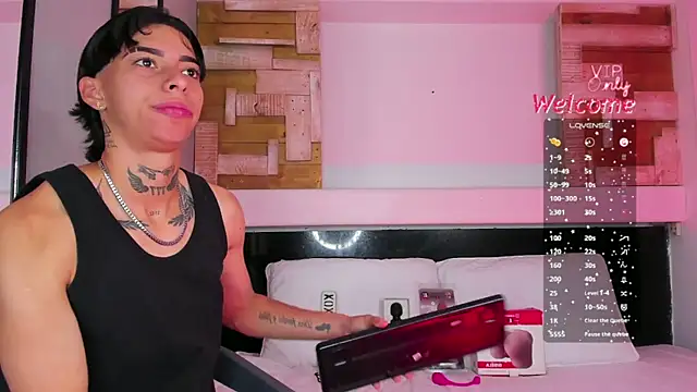 AmberAdams  online show from 10, 4, 2026