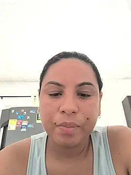 Snapshot of Francesca_ferrari chatting on 4, 6, 2026 Francesca ferrari online show from 4, 6, 2026