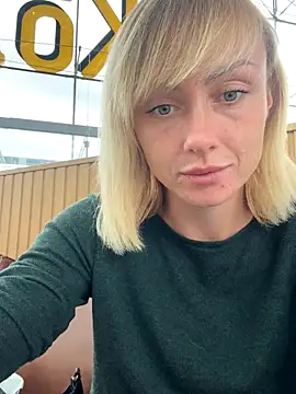 Snapshot of haileyhope_ chatting on 13, 9, 2025 haileyhope online show from 13, 9, 2025