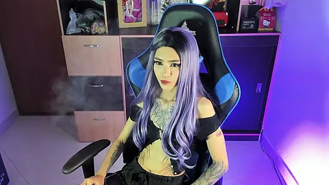 Badxbitch online show from 20, 3, 2026