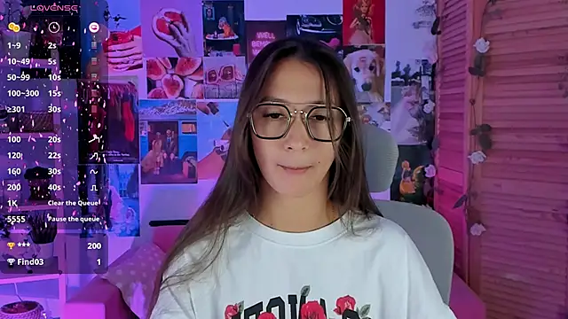 LanaBaker online show from 24, 2, 2025