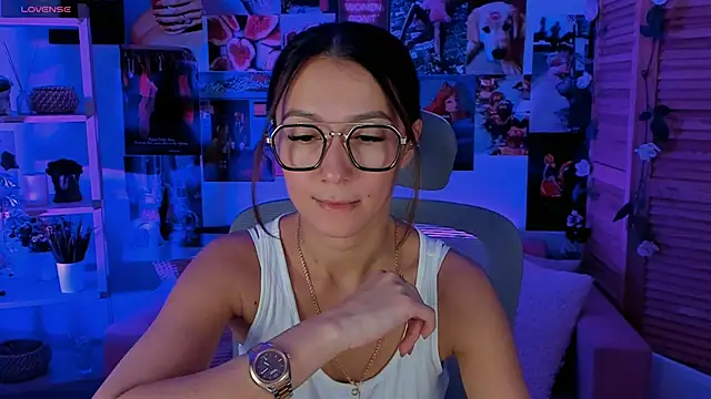 LanaBaker online show from 18, 3, 2025