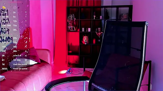 LanaBaker online show from 28, 11, 2025