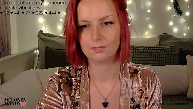 Off  Melonenmandy online show from 2, 12, 2024