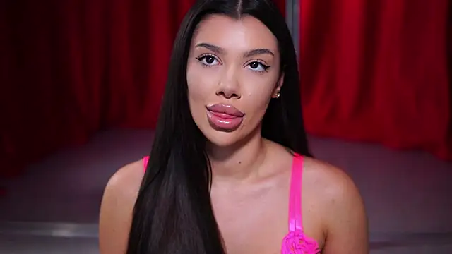 NatyDesiree online show from 24, 1, 2025