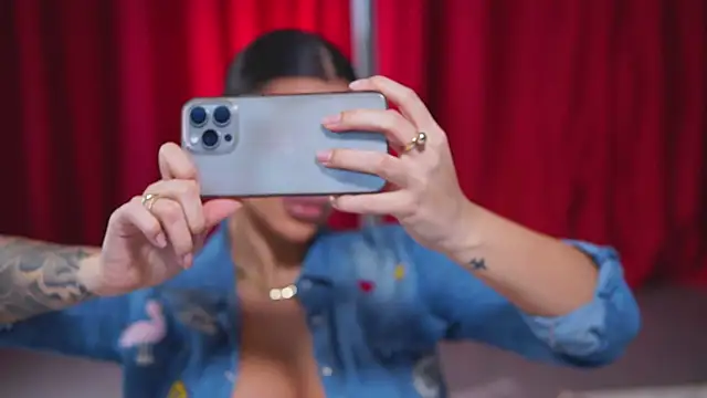 NatyDesiree online show from 30, 1, 2025