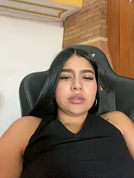 Snapshot of SaritaHot_69 chatting on 7, 2, 2025 SaritaHot 69 online show from 7, 2, 2025