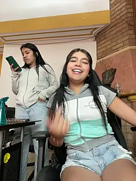 Snapshot of SaritaHot_69 chatting on 15, 3, 2025 SaritaHot 69 online show from 15, 3, 2025