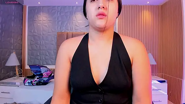 paulina sweett  online show from 27, 6, 2026