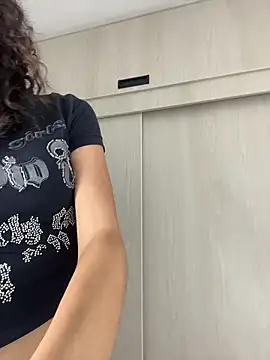 uniquerossie online show from 14, 2, 2026