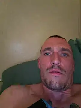 Snapshot of Tbone3390 chatting on 27, 7, 2026 Tbone3390 online show from 27, 7, 2026