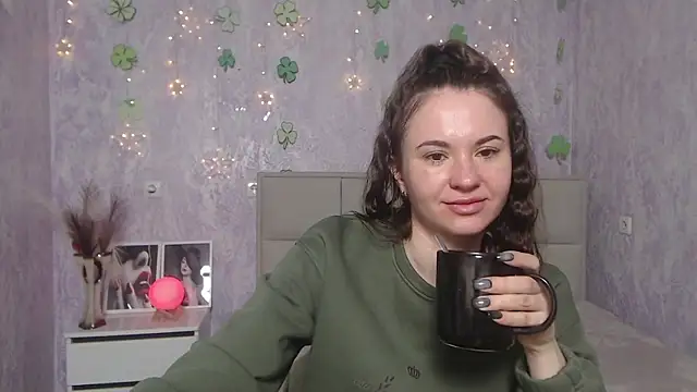 Snapshot of KaraCriegs chatting on 20, 3, 2025 KaraCriegs online show from 20, 3, 2025