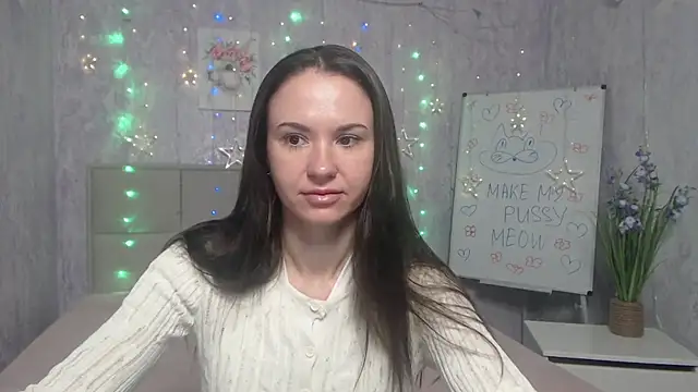 Snapshot of KaraCriegs chatting on 30, 9, 2025 KaraCriegs online show from 30, 9, 2025