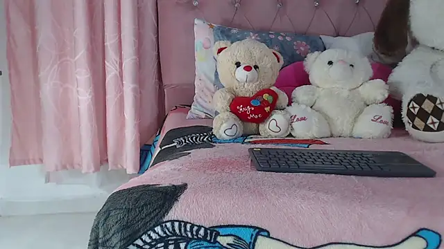 zaleya mateus online show from 11, 3, 2026