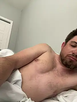 Snapshot of caliguy37 chatting on 8, 3, 2025 caliguy37 online show from 8, 3, 2025