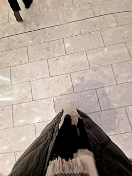 Ina HotX online show from 17, 1, 2025