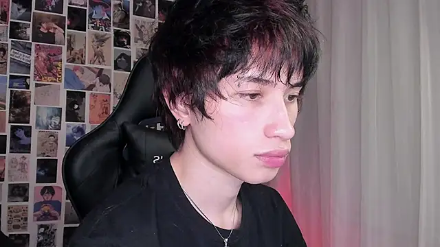 Snapshot of liamelf chatting on 17, 10, 2025 liamelf online show from 17, 10, 2025