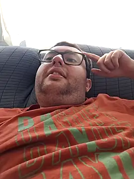 Javier bear online show from 26, 3, 2026