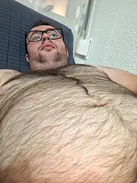 Snapshot of Javier_bear chatting on 5, 6, 2026 Javier bear online show from 5, 6, 2026