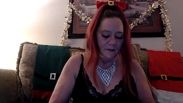 Snapshot of LexxiLeeds chatting on 30, 12, 2024 LexxiLeeds online show from 30, 12, 2024