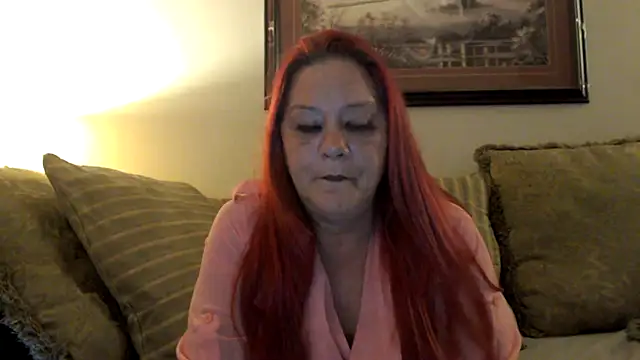 Snapshot of LexxiLeeds chatting on 12, 10, 2025 LexxiLeeds online show from 12, 10, 2025