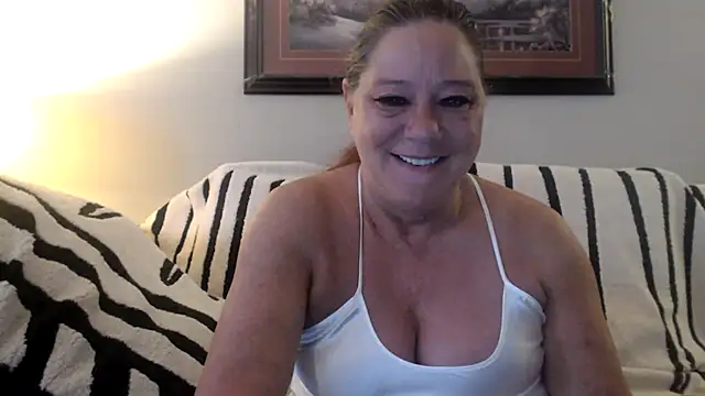 LexxiLeeds online show from 13, 5, 2026