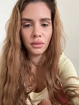 EmiliaCatalina online show from 22, 3, 2026