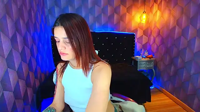 LiaHarryis online show from 15, 12, 2025