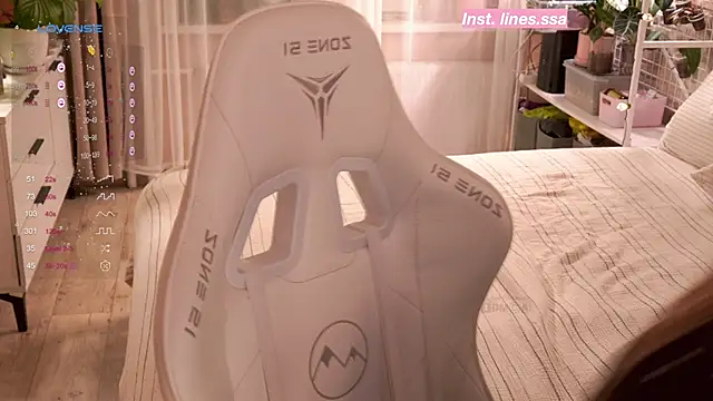 Snapshot of linessssa chatting on 9, 1, 2025 linessssa online show from 9, 1, 2025