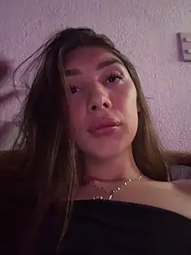 NICOLSKINNY1 online show from 13, 4, 2026