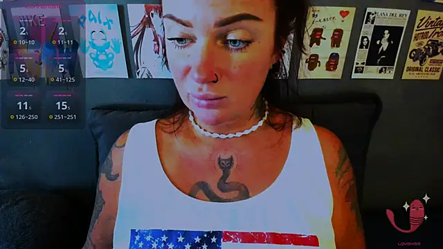 EllieOz online show from 10, 4, 2026