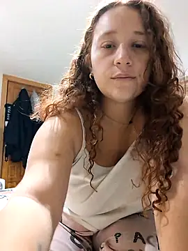 Snapshot of Mistik_red chatting on 16, 9, 2025 Mistik red online show from 16, 9, 2025